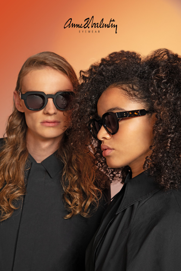 Votre opticien vous présente les lunettes solaires pour femmes et hommes de la marque créateur Anne & Valentin